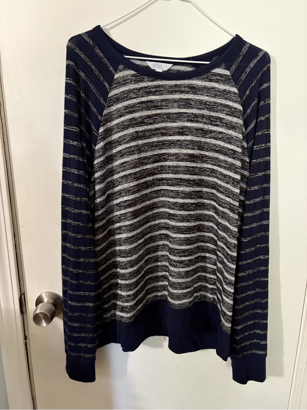 Women’s XXXL 22 Time and Tru Striped Navy Long Sleeve Raglan Top Tote14